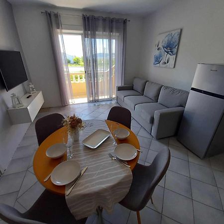 Apartman Stela Daire Rab Town Dış mekan fotoğraf