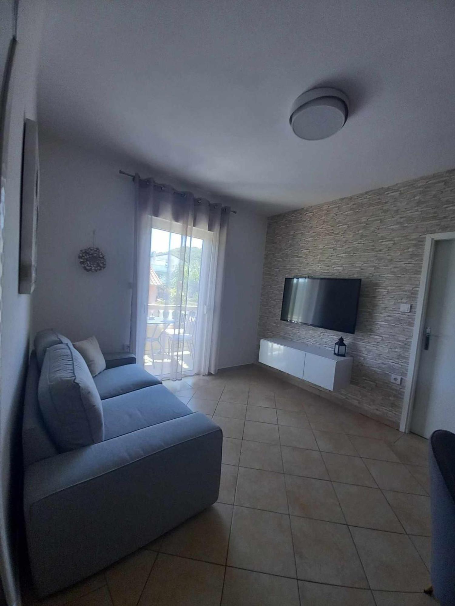 Apartman Stela Daire Rab Town Dış mekan fotoğraf